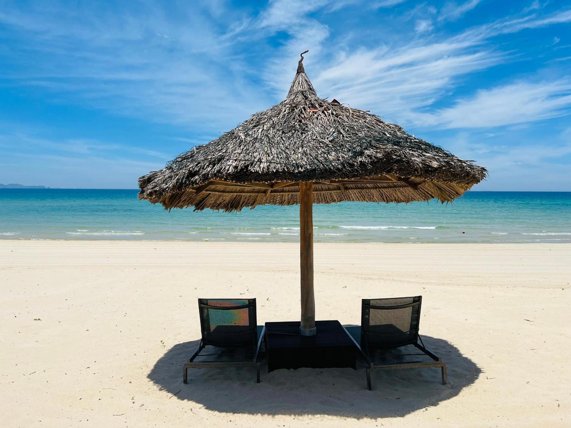 Sea View Villa In Wyndham Garden Cam Ranh 芽庄 外观 照片
